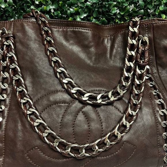 Chanel Modern Chain Tote Chocolate Brown - Picture 5 of 13